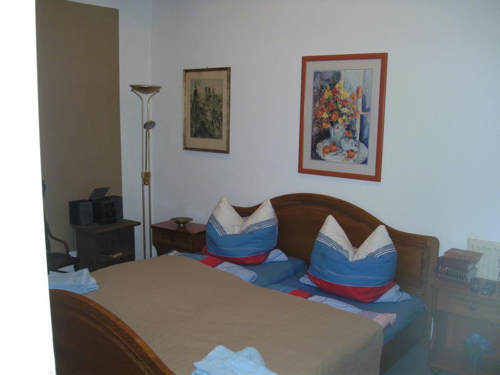 Hotel Landhaus Sechting Duisbourg Chambre photo